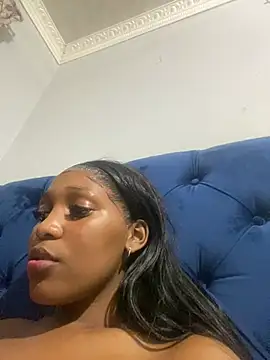 ConnieSmall24 라이브 XXX 채팅
