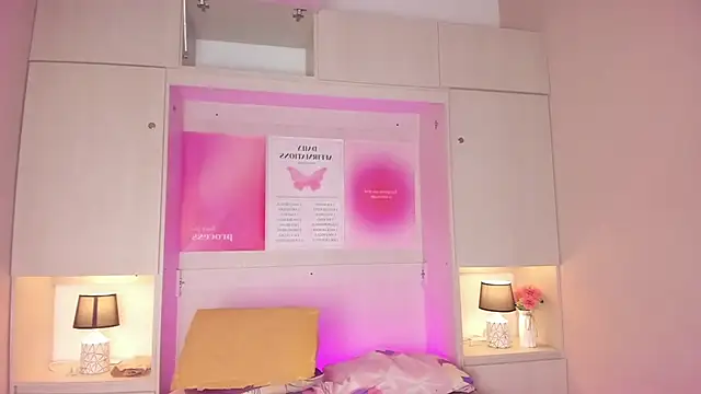 Živý XXX chat TaylorBloom