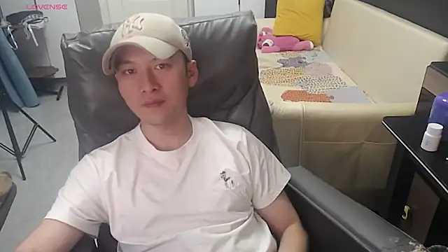 yichen008's Live XXX Chat