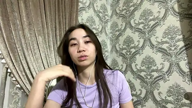 Živý XXX chat cocoSharms