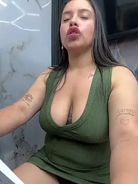 Živý XXX chat Miss_Bella_Flame