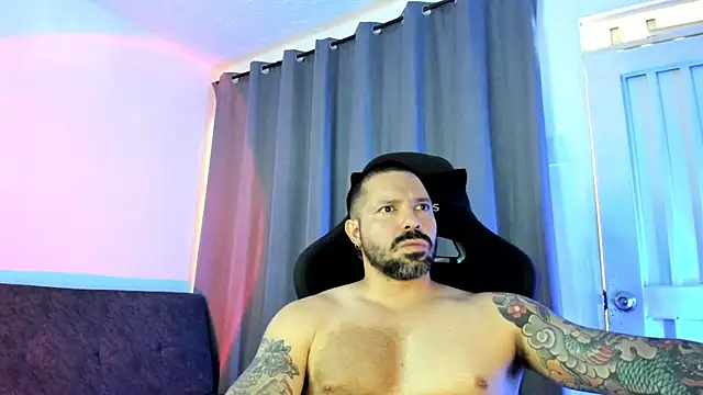 Pierre_Vidal Live XXX-Chat