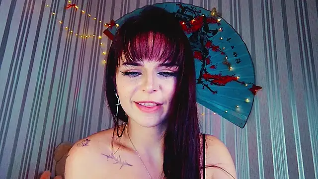 ArianaLight Chat XXX in diretta