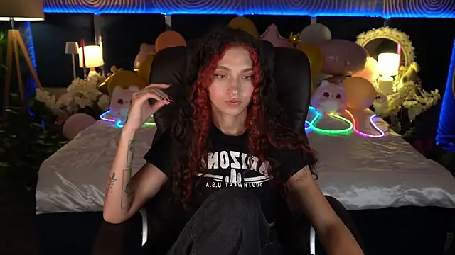 Živý XXX chat BabyFlowerr