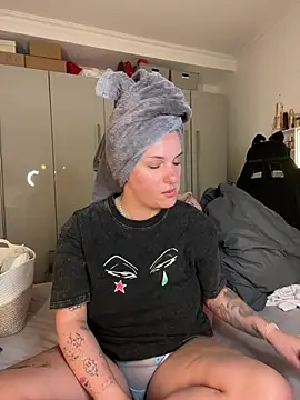 OliviaaFischer লাইভ XXX চ্যাট