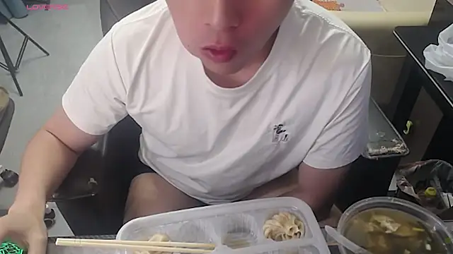 yichen008 现场XXX聊天