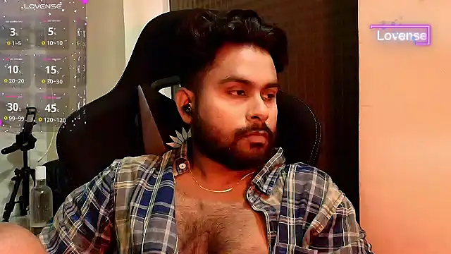 SilverShade3 live XXX chat