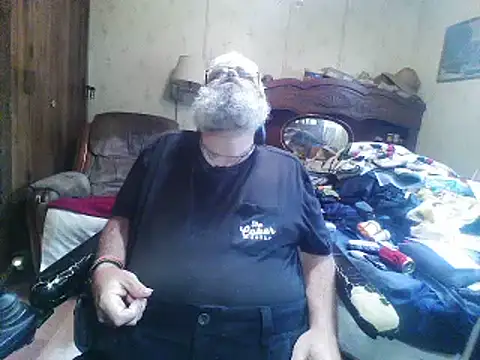 hearseguy77 élő XXX-chatje