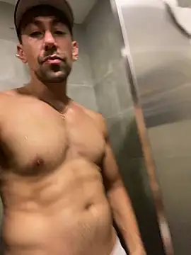 צ'אט XXX בשידור חי של dantedesirexx