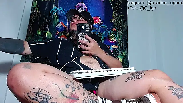 แชท XXX สดของ Techno_420_