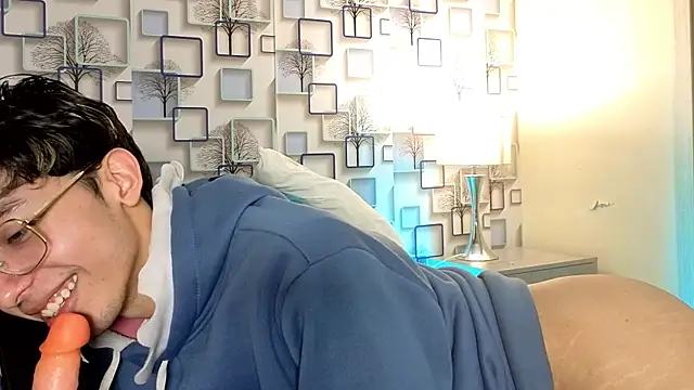 Chat +18 de Twink_Sebas7 ao vivo