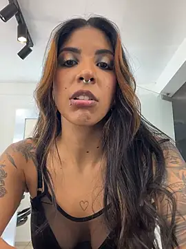 VioletaHills_'s Live XXX Chat