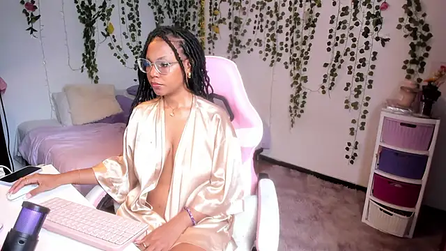 Chat XXX ao vivo de violeta_milleer