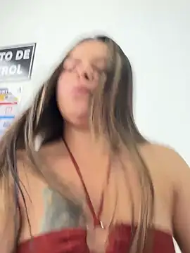 Ariana-07 Live XXX-Chat