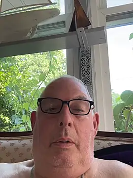 CharlieWeaver22 Live XXX Chat