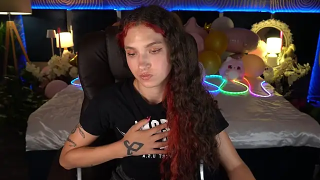 צ'אט XXX בשידור חי של BabyFlowerr