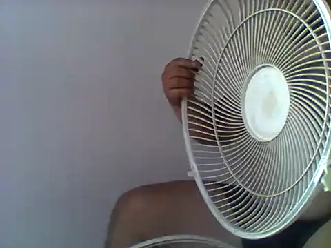 Chat +18 de saitamahero1990 ao vivo