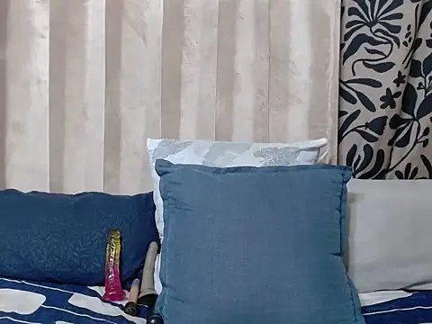 Živý XXX chat Sexynaughty23
