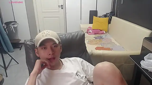 Chat +18 de yichen008 ao vivo