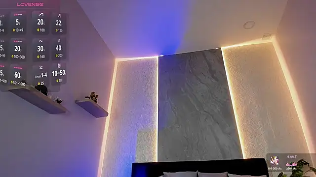 Brad_Summer Live XXX-chat