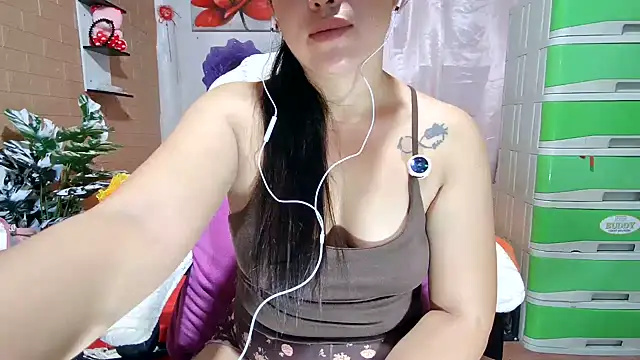 Filipina_Desire: απευθείας συνομιλία ΧΧΧ