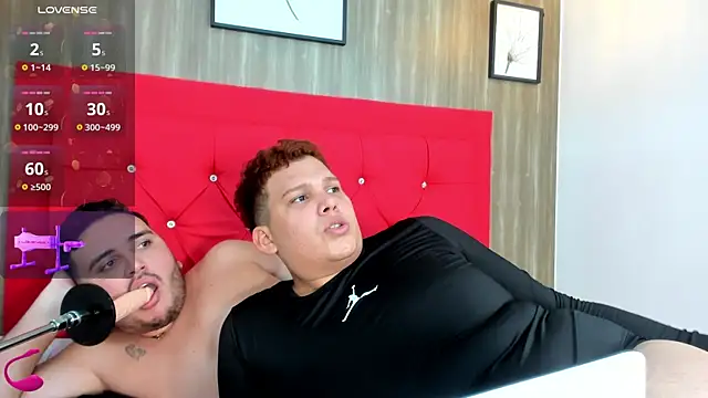 Tyler_Gaell élő XXX-chatje