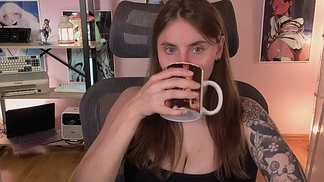 _AnnaStark_ élő XXX-chatje