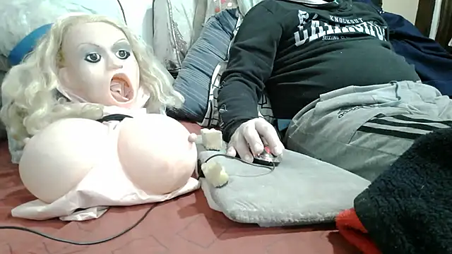 XXX chat uživo modela messi_syssy