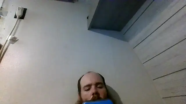 ThisGuy42o's Live XXX Chat