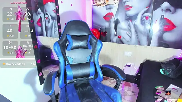 Czat XXX na żywo – honeyluxe_