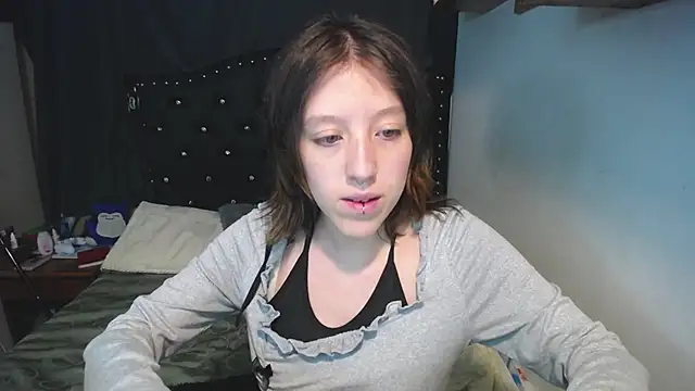 Blair_y_Briar Show in webcam