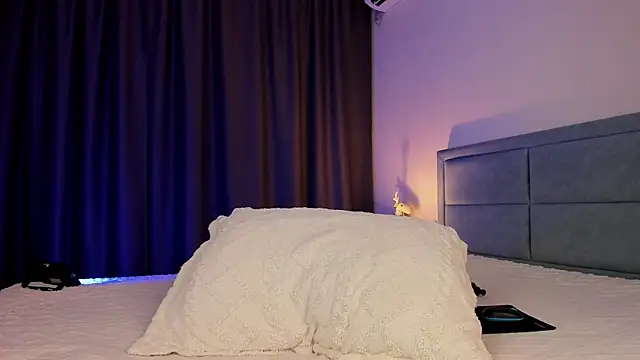 Amazing__bitch Live XXX-chat