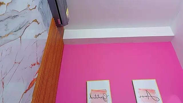 littleebonymommy's Live XXX Chat
