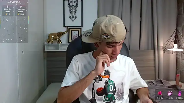 Živý XXX chat JDWhite18
