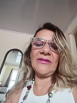 XXX chat uživo modela Kate_blakesexxx