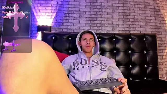 Živý XXX chat Ander_cooper1