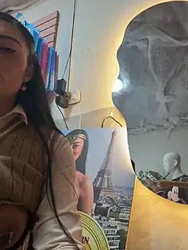 IsabellaMariet XXX чат на живо