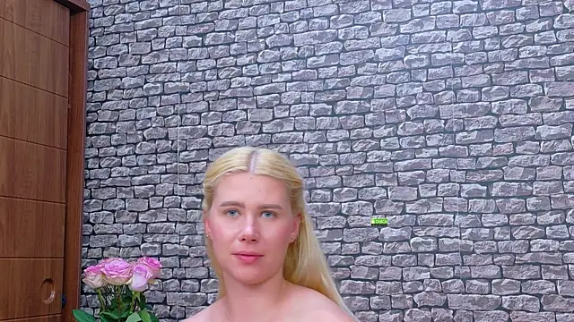 CuteBlondeMe 라이브 XXX 채팅