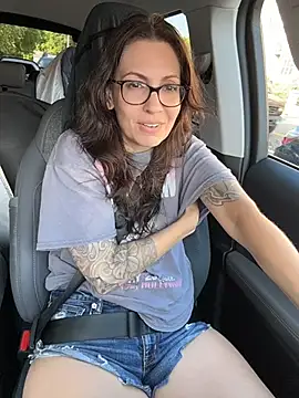 צ'אט XXX בשידור חי של BeautifulMesss