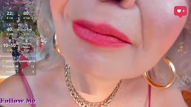 Victoria_Dior 即時 XXX 聊天