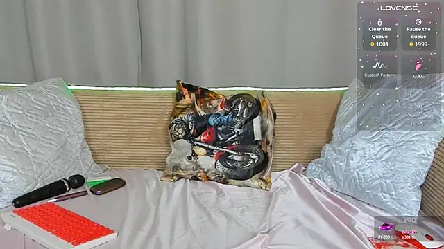 Elizabettalee Chat XXX in diretta