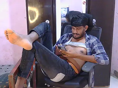 HotXKrish Live XXX Chat