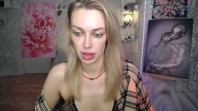NickyAdamidi Chat XXX in diretta