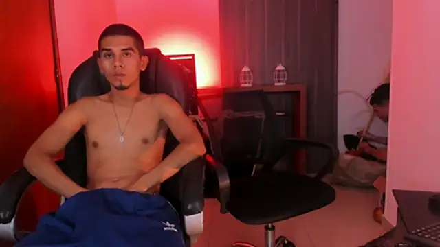 your_d0ll1 – Live XXX-chat