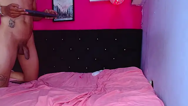 fuck_destroys Adlı Modelin Canlı XXX Sohbeti