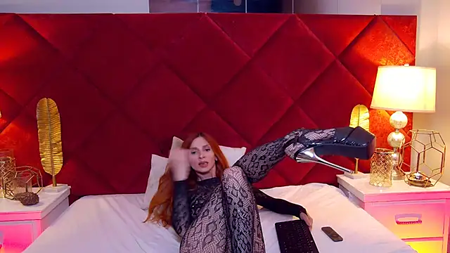 MinnieDrew Live XXX-chat