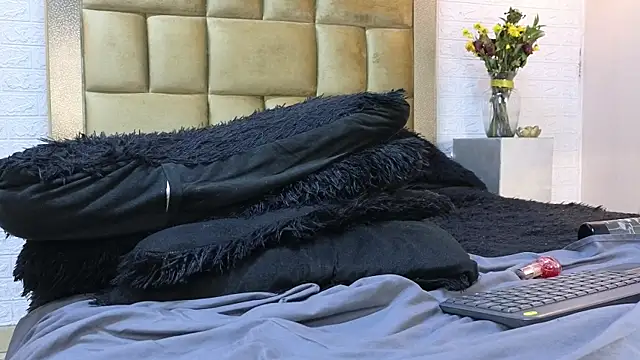 Chat +18 de ximenawilliamss ao vivo
