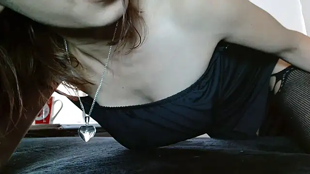 צ'אט XXX בשידור חי של MINI_Petite