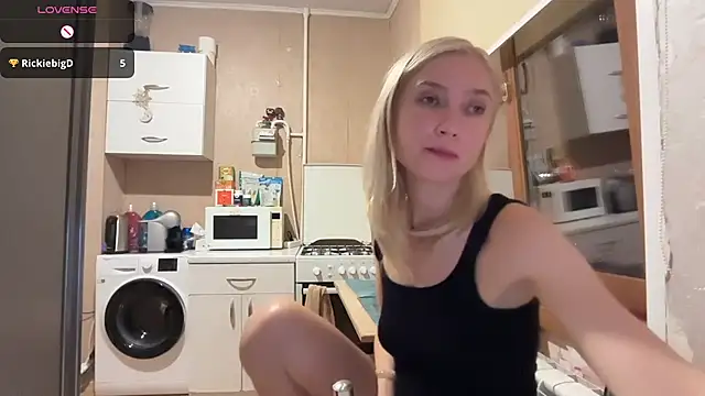 AngelJeni live XXX chat