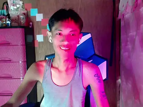 riks_tyler 라이브 XXX 채팅